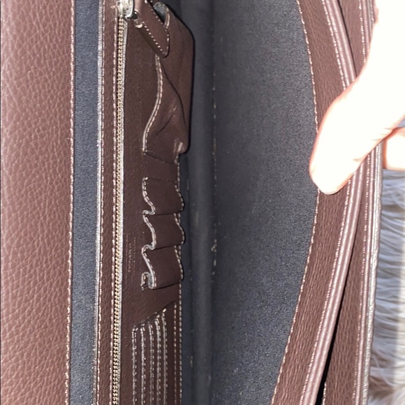 Giorgio Armani messenger bag new other tags - Picture 6 of 11